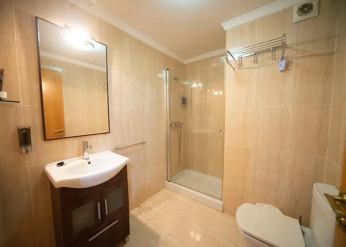 Cabalo Furado 3* Tui