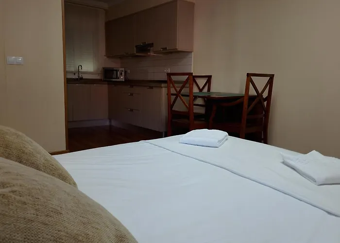 Cabalo Furado 3* Tui